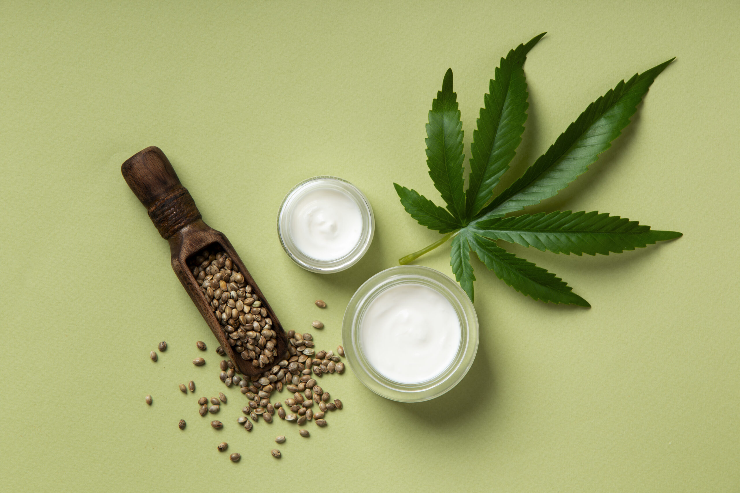 THCA powder in containers